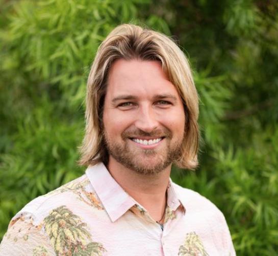 Derek Govin Headshot